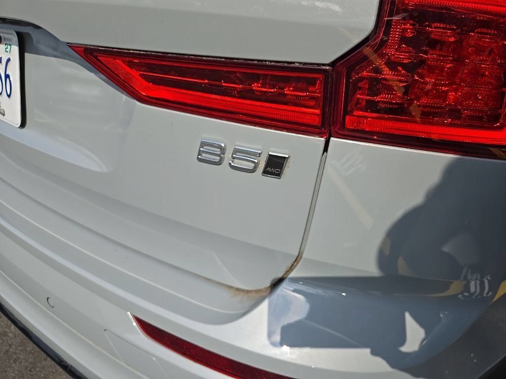 Used 2024 Volvo XC60 B5 Ultimate AWD/4WD image 7