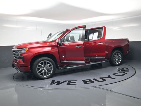 Used 2024 Chevrolet Silverado 1500 High Country w/ High Country Premium Package image 23