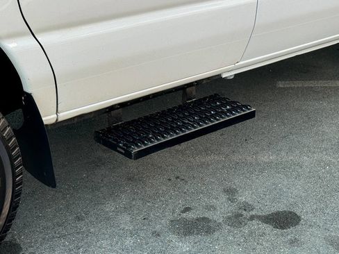 Used 2011 Ford E-350 and Econoline 350 Extended Super Duty w/ PWR Group image 34