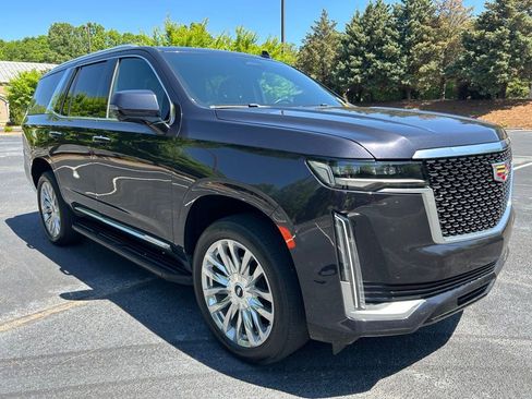 Used 2023 Cadillac Escalade Premium Luxury RWD image 22
