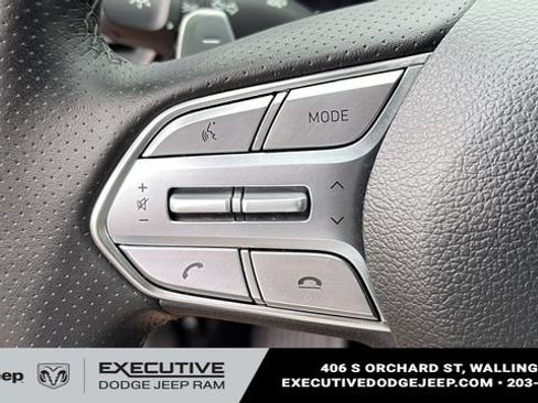 Used 2023 Hyundai Santa Fe Calligraphy AWD/4WD image 13
