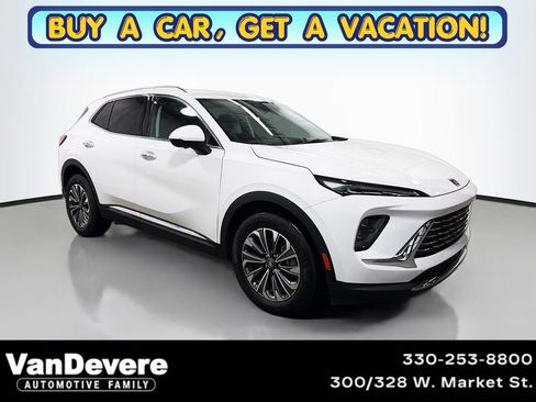 Used 2025 Buick Envision Preferred AWD/4WD image 1