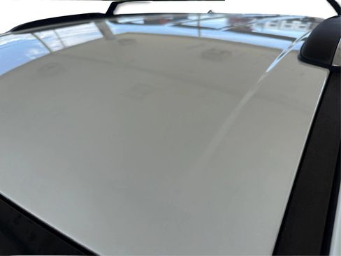 Used 2020 Chrysler Pacifica Touring-L FWD image 12