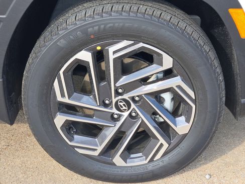 New 2026 Hyundai Tucson Limited image 7