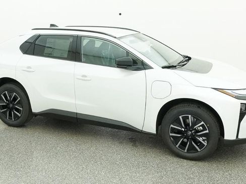 New 2026 Toyota bZ FWD image 36
