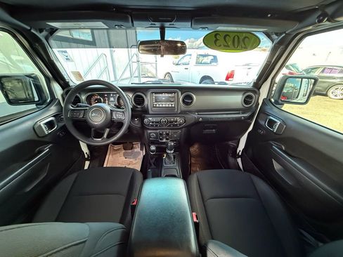 Used 2023 Jeep Wrangler Unlimited Sport image 14