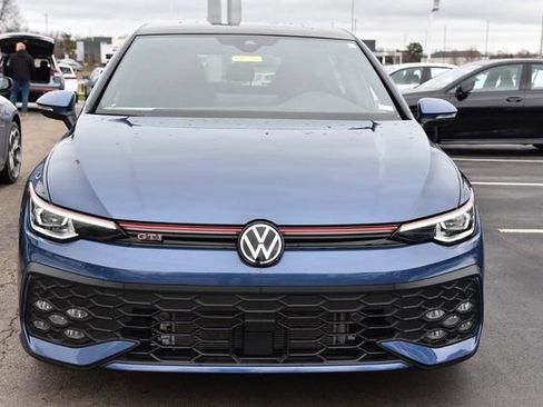 Certified 2025 Volkswagen GTI SE image 4