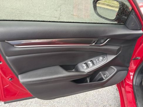 Used 2021 Honda Accord Sport image 16