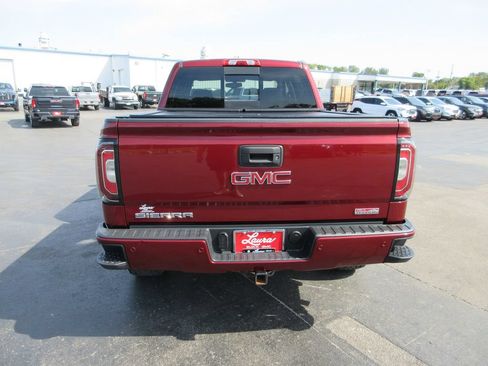 Used 2016 GMC Sierra 1500 SLT w/ All-Terrain Package AWD/4WD image 6