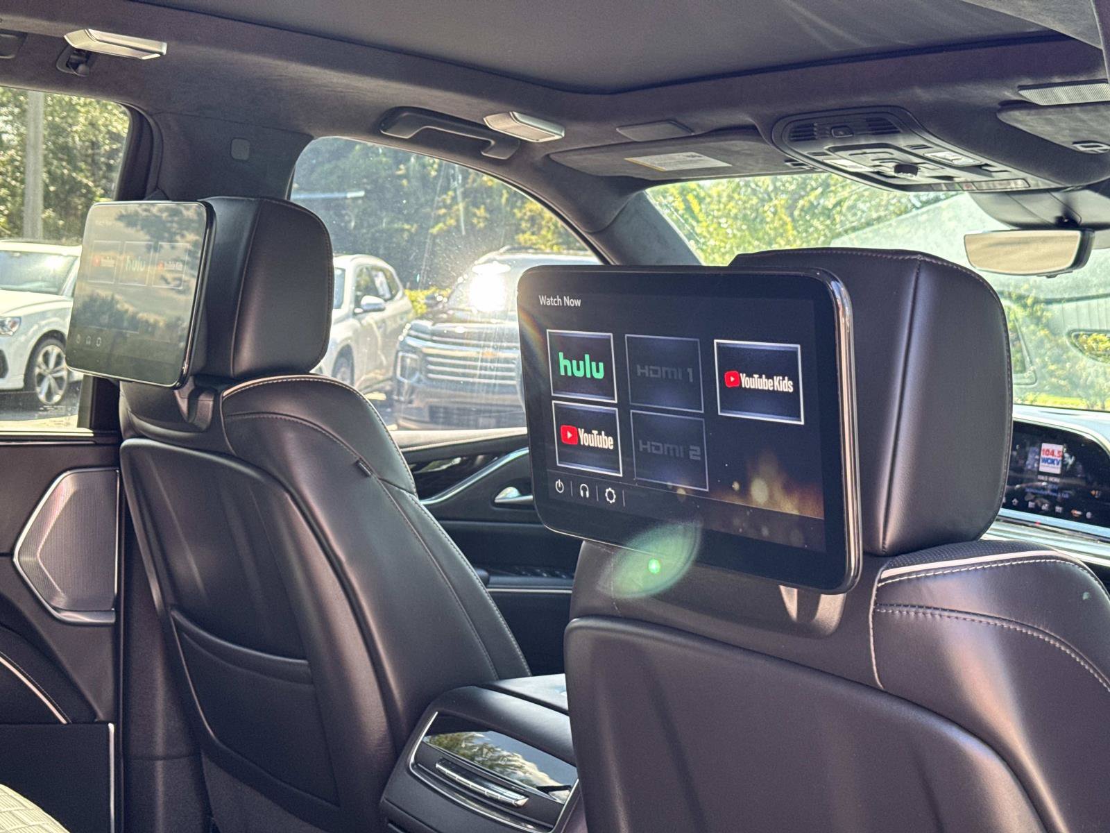 Certified 2024 Cadillac Escalade V w/ LPO, Floor Liner Package AWD/4WD image 27