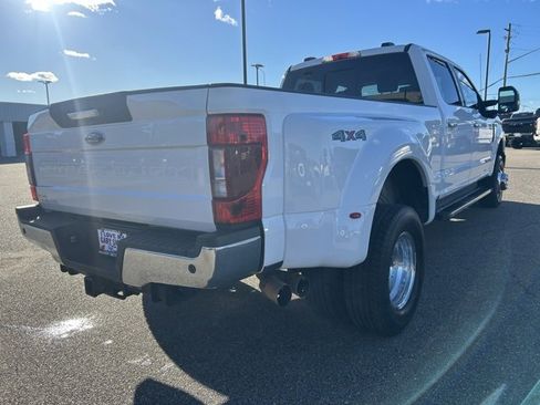 Used 2022 Ford F350 Lariat w/ Chrome Package image 7