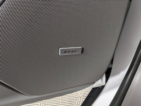 Used 2023 Cadillac XT5 Premium Luxury image 11