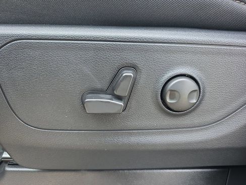 New 2026 RAM 1500 Big Horn AWD/4WD image 27