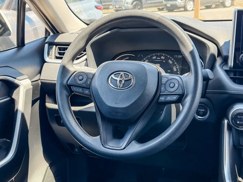 Used 2024 Toyota RAV4 XLE AWD/4WD image 14