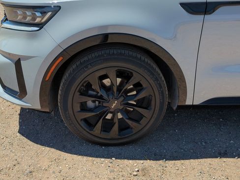 Used 2022 Kia Sorento SX FWD image 10