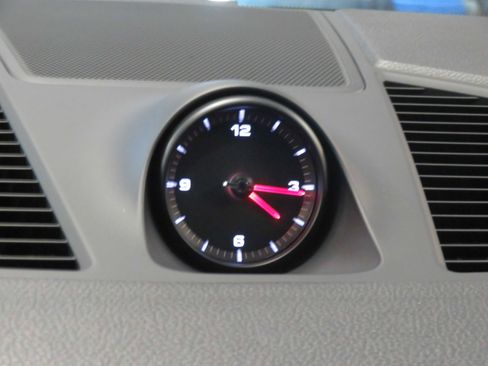 Used 2019 Porsche Cayenne image 33