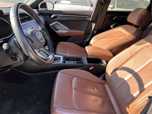 Used 2022 Audi Q3 2.0T Premium image 15