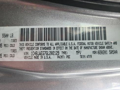 Used 2016 Jeep Wrangler Unlimited Sahara image 26