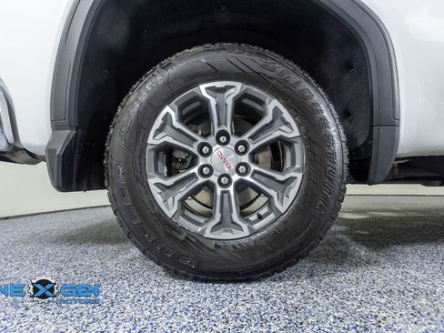 Used 2023 GMC Sierra 1500 SLE AWD/4WD image 44