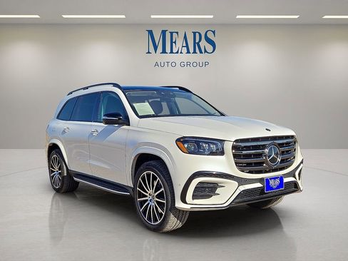 Used 2024 Mercedes-Benz GLS 450 4MATIC w/ Pinnacle Trim Package image 7