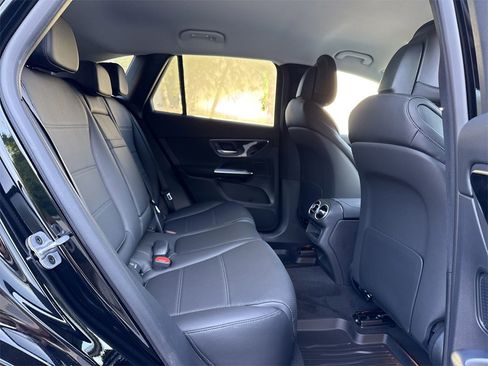 New 2025 Mercedes-Benz GLC 350e 4MATIC image 17