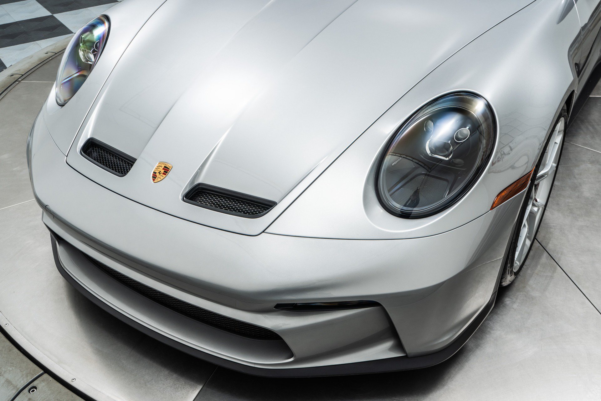 Used 2022 Porsche 911 GT3 RWD image 40
