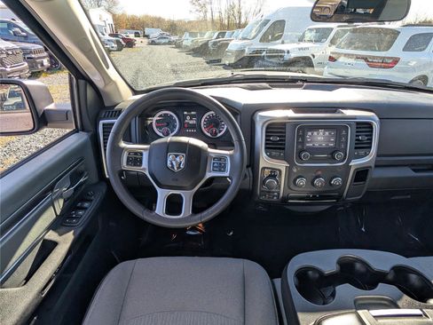 Used 2024 RAM 1500 Classic SLT image 15