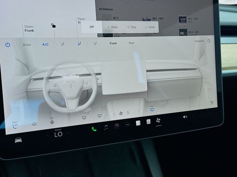 Used 2023 Tesla Model 3 Standard Range RWD image 12