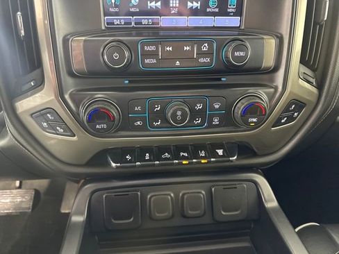 Used 2018 Chevrolet Silverado 2500 High Country w/ Duramax Plus Package image 23