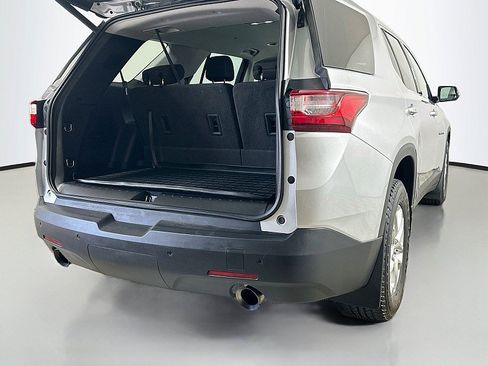 Used 2019 Chevrolet Traverse LT AWD/4WD image 24