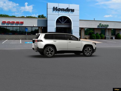 New 2026 Jeep Cherokee Overland image 7