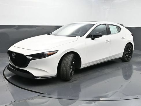 Used 2024 MAZDA MAZDA3 Hatchback w/Premium Plus Pkg AWD/4WD image 5