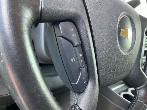 Used 2023 Chevrolet Express 3500 w/ Driver Convenience Package image 25