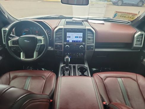 Certified 2019 Ford F150 Platinum w/ Equipment Group 701A Luxury AWD/4WD image 12