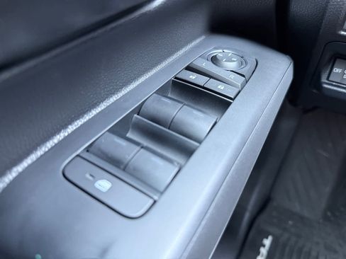 Used 2025 Toyota Tacoma SR5 image 26