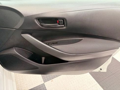 Used 2024 Toyota Corolla LE image 18