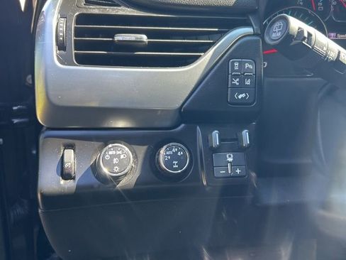 Used 2015 Chevrolet Tahoe LTZ image 9