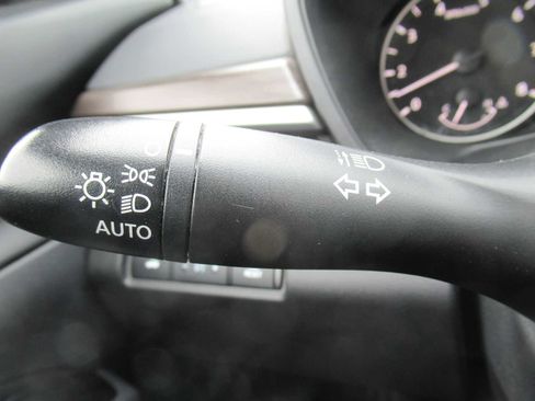 Used 2023 Nissan Altima 2.5 SV image 25