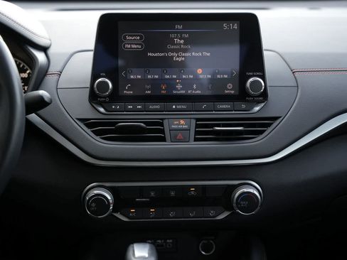 Used 2019 Nissan Altima 2.5 SR FWD image 13