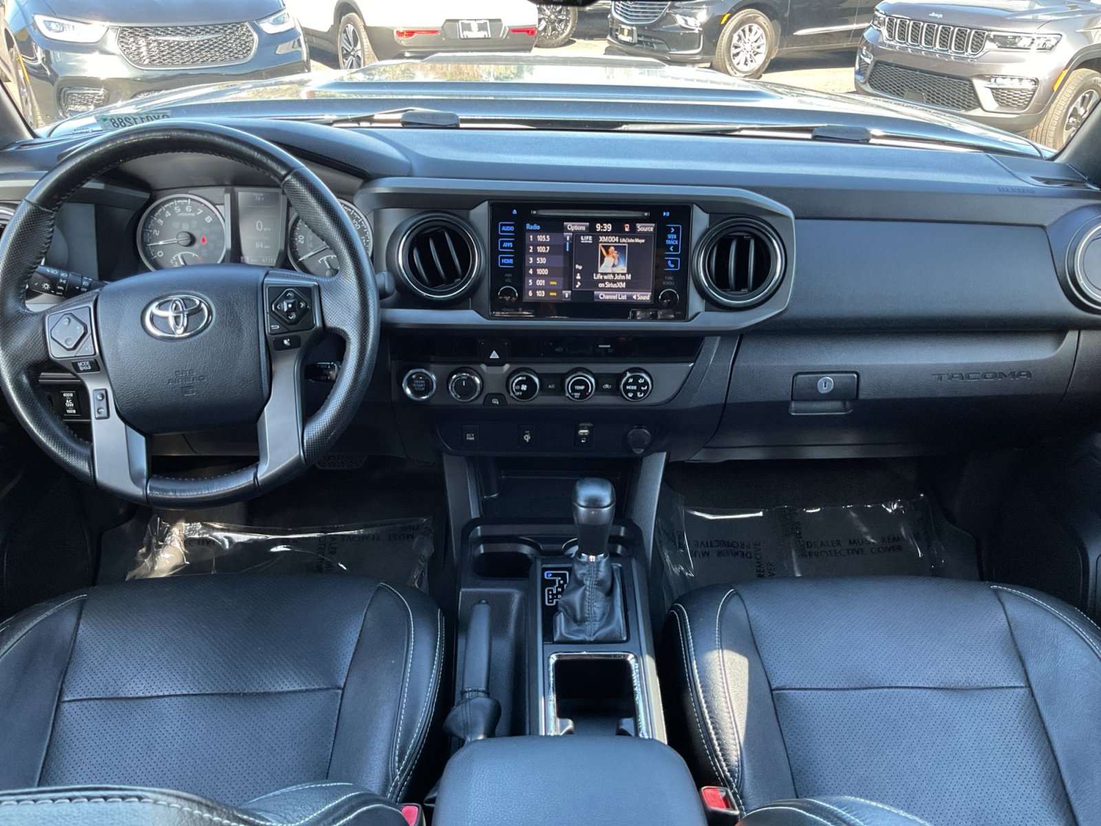 Used 2016 Toyota Tacoma TRD Sport AWD/4WD image 15