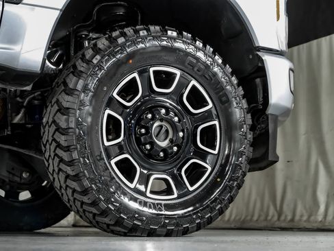 Used 2024 Ford F250 Platinum AWD/4WD image 55