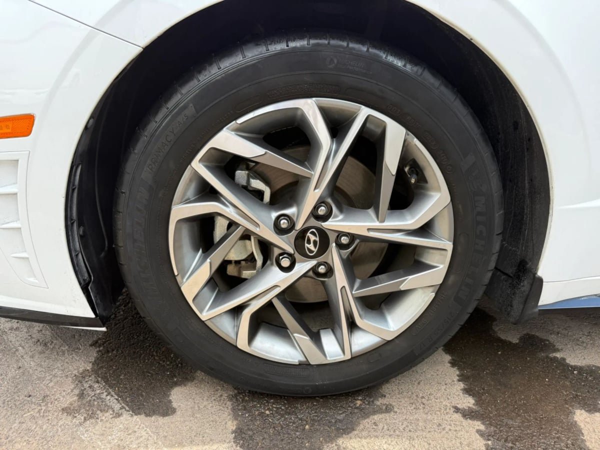 Used 2021 Hyundai Sonata SEL w/ Preferred Accessory Package FWD image 20