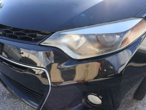 Used 2015 Toyota Corolla S Premium image 3