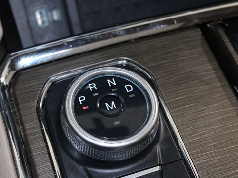 Used 2024 Ford Expedition Limited image 52