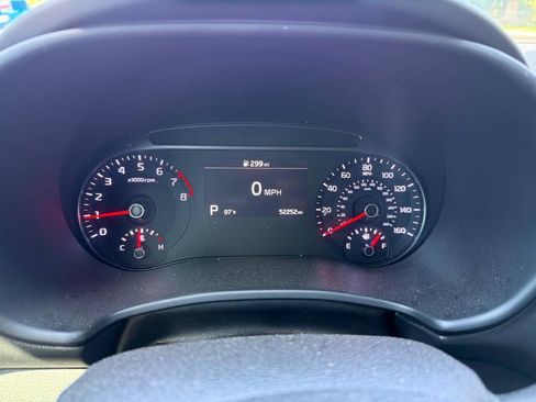 Used 2020 Kia Soul GT-Line Turbo FWD image 13