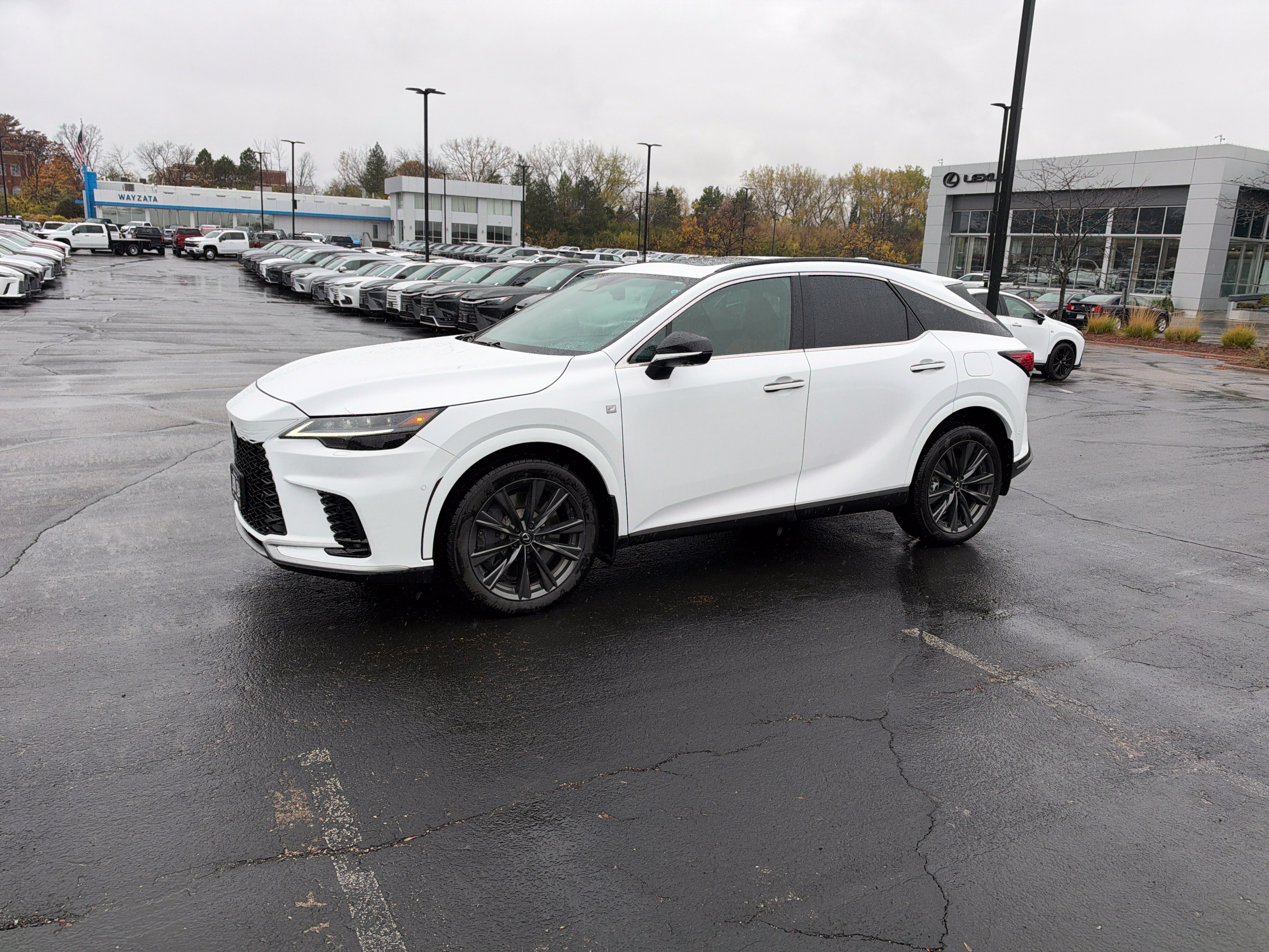 Used 2024 Lexus RX 350 F Sport w/ Convenience Package AWD/4WD image 3