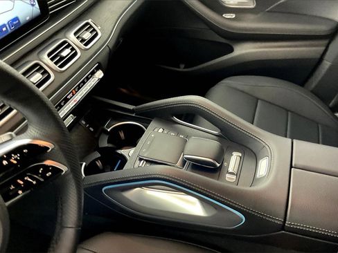 Used 2025 Mercedes-Benz GLS 450 GLS 450 image 13