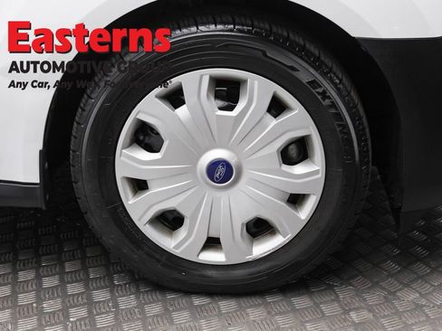 Used 2021 Ford Transit Connect XL image 30