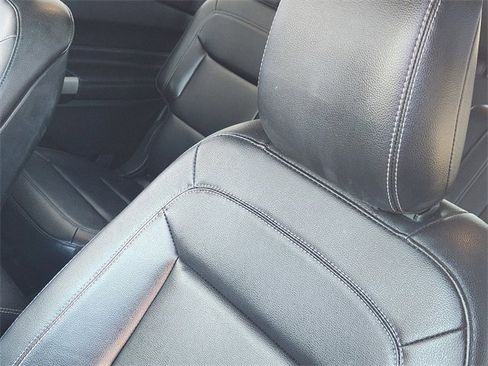 Used 2020 Ford Explorer XLT w/ Equipment Group 202A image 25