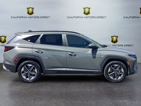 Used 2025 Hyundai Tucson SEL FWD image 6